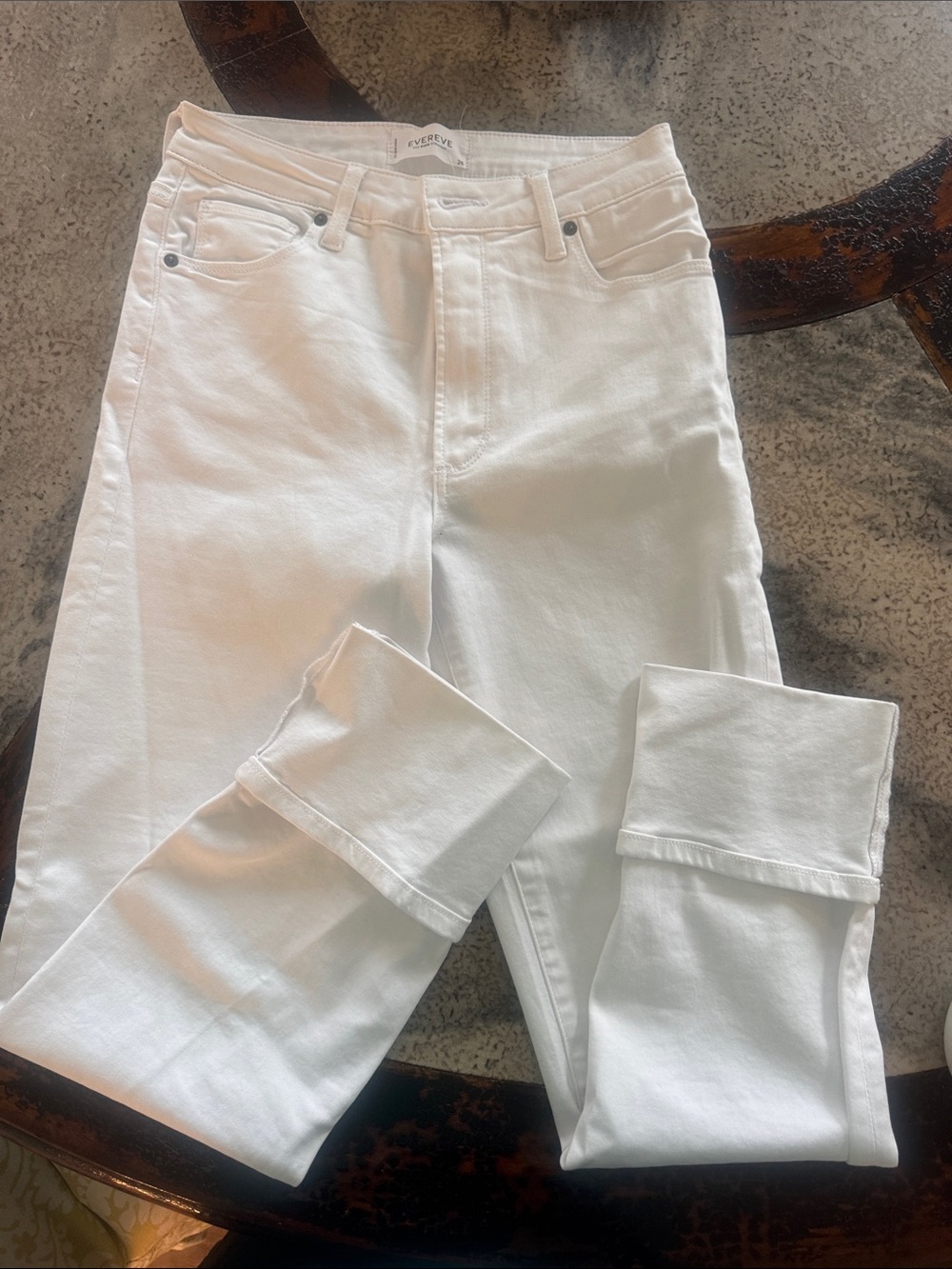 Evereve White jeans NWT size 26